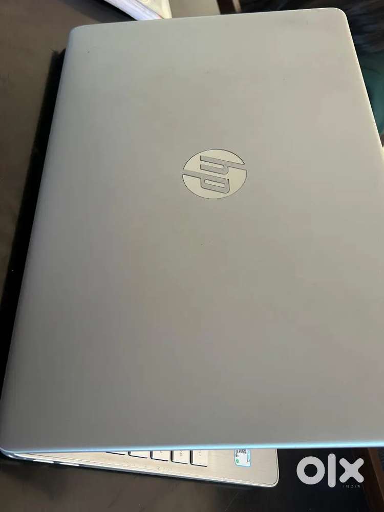 Hp laptop Ryzen 3 (23 months old)(8gb RAM 512 SSD)
