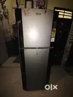 LG 218L double door fridge 3 star