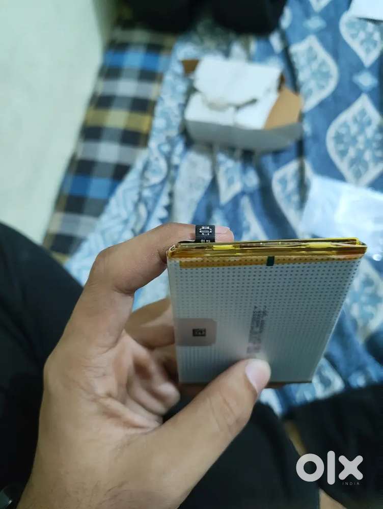 Realme 8i battery 5 days old