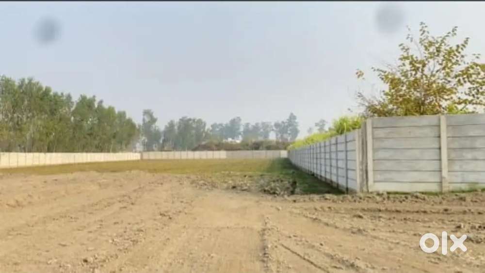 100-200 gaj plots and cottages near NH-09