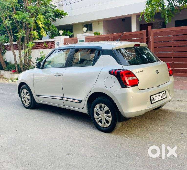 Maruti Suzuki Swift VXi + Manual, 2019, Petrol