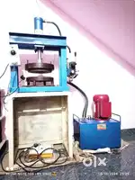 Paper plate making machine