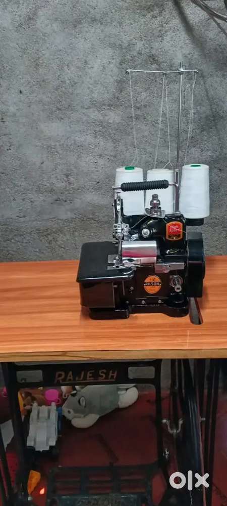 overlock machine