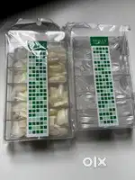 Nail tips box