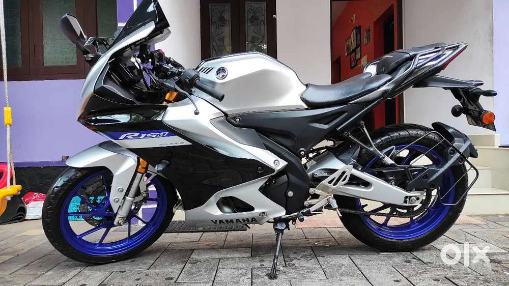 Yamaha R15M 2023, 27500km driven. The varient having TFT display