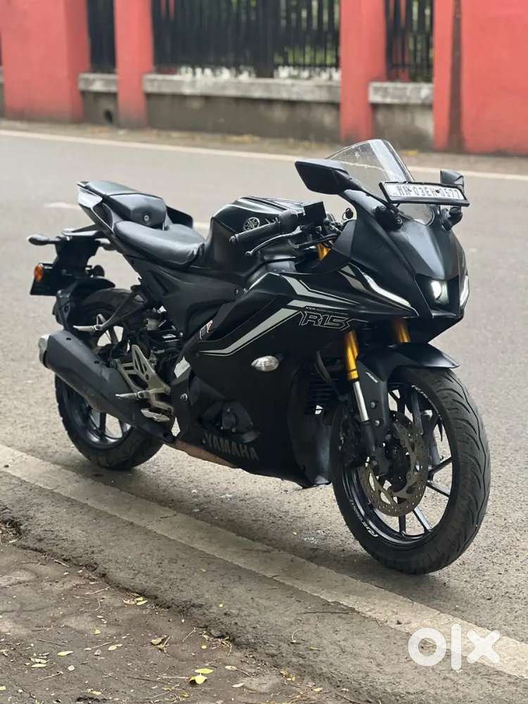 Yamaha R15