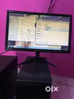 Two core 2 duo cpu and 17 inch monitor