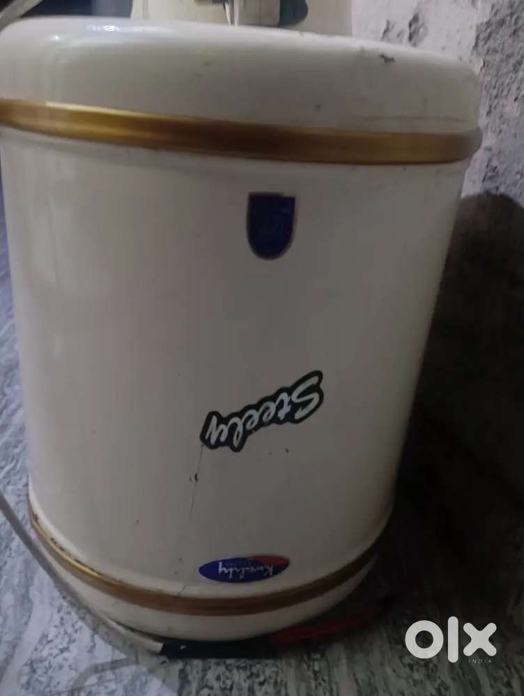 Geyser kwality company 25 lit