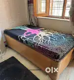 Single Bed (Diwan): With 2 Side storage