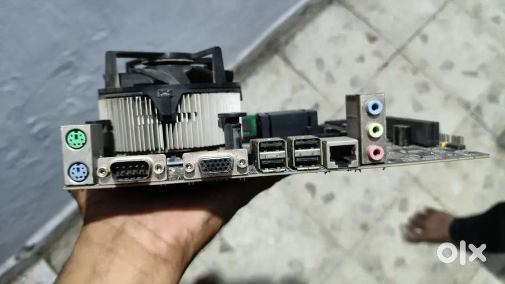 Motherboard with RAM and processor + fan