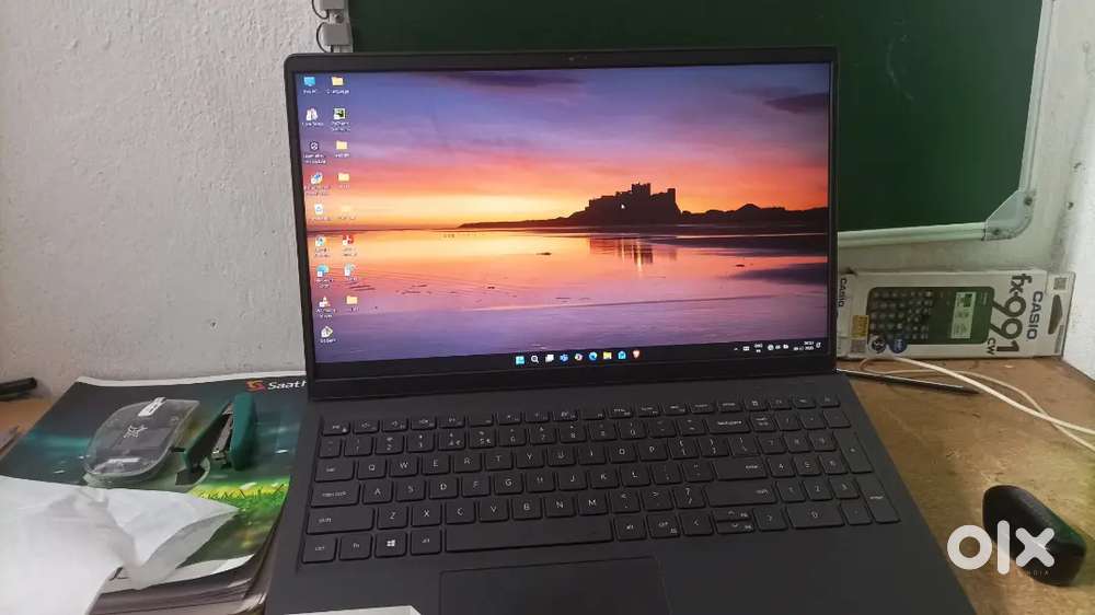 Dell inspiron i3 11th Gen laptop (1tb hdd + 256 ssd) + wireless mouse