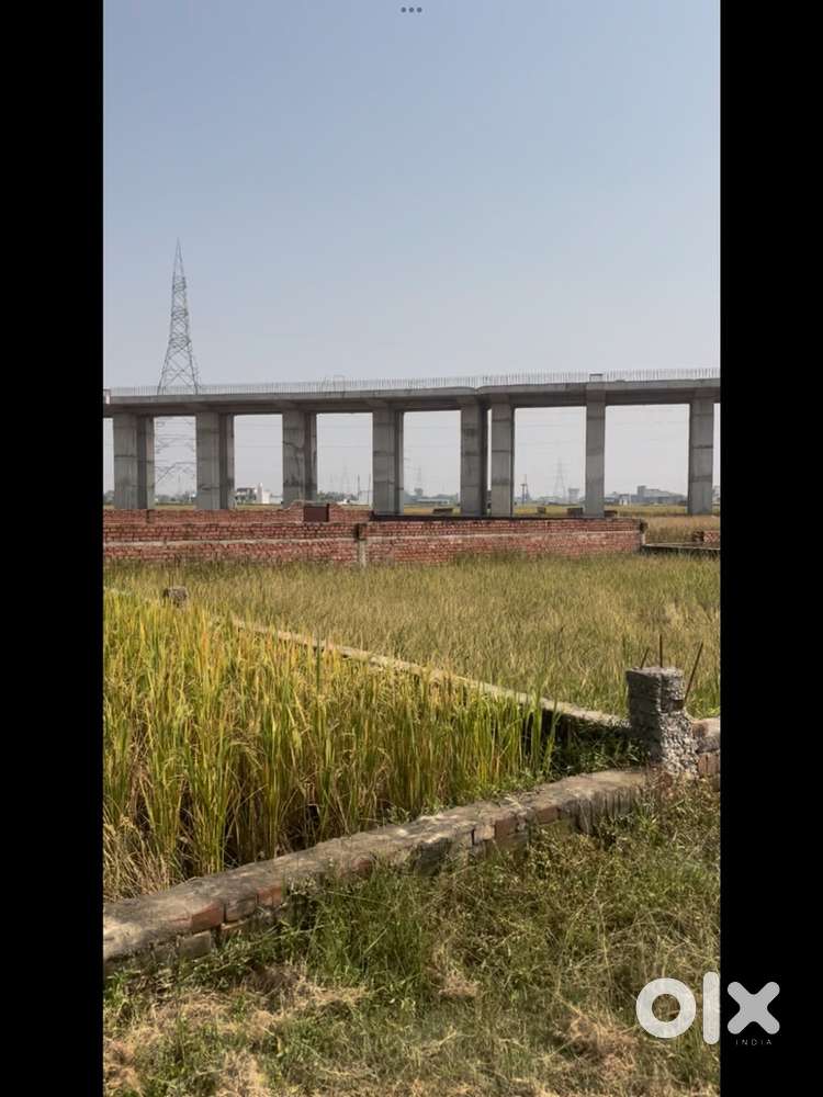 Varanasi ramnagar kamlapir me sabse sasta plot 21000₹ se booking kare