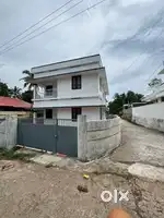 1800sqft house with 7 cent plot for sale in kundara