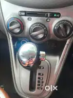 HYUNDAI i10 AUTOMATIC 2011, PETROL CNG SMOOTH DRIVE