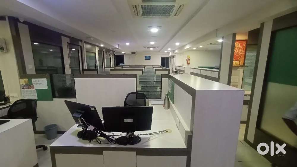 4500sqft 60ws 5 cabin office for rent at alkapuri