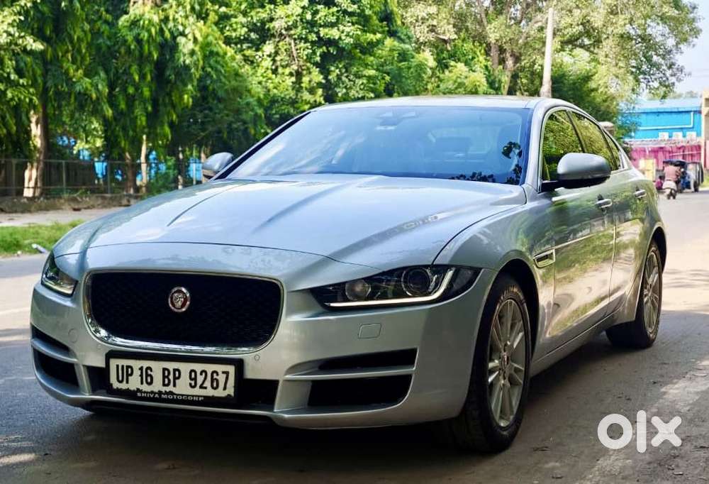 Jaguar XE Portfolio, 2017, Petrol