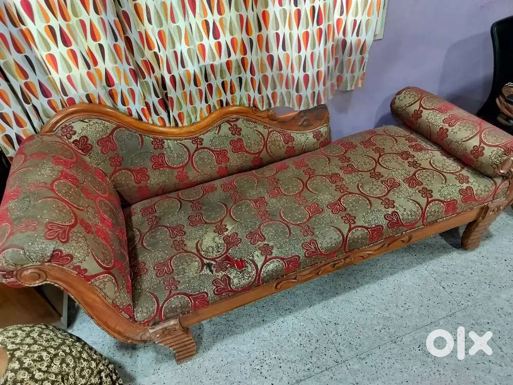 Diwan Sofa