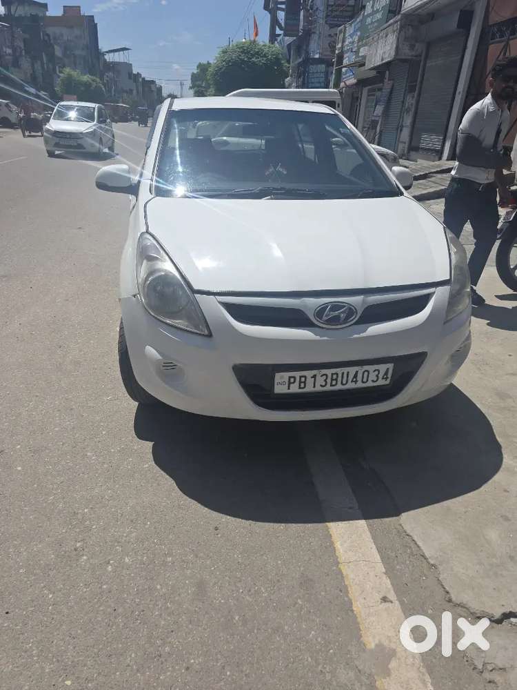 Hyundai i20 2011 Petrol Well Maintained