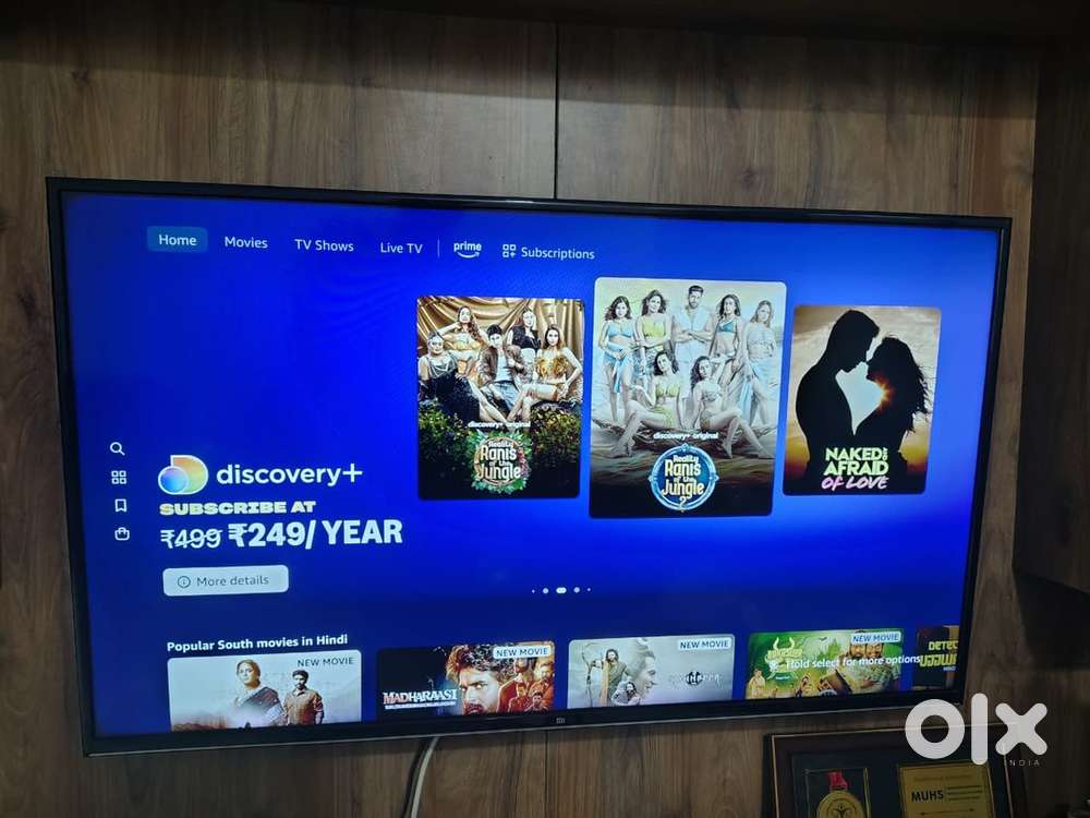 43 Inch MI TV with TV Unit