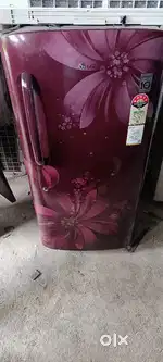 SINGLE DOOR FRIDGE & TOP LOAD WASHING MACHINE AVAILABLE ON RENT & SELL