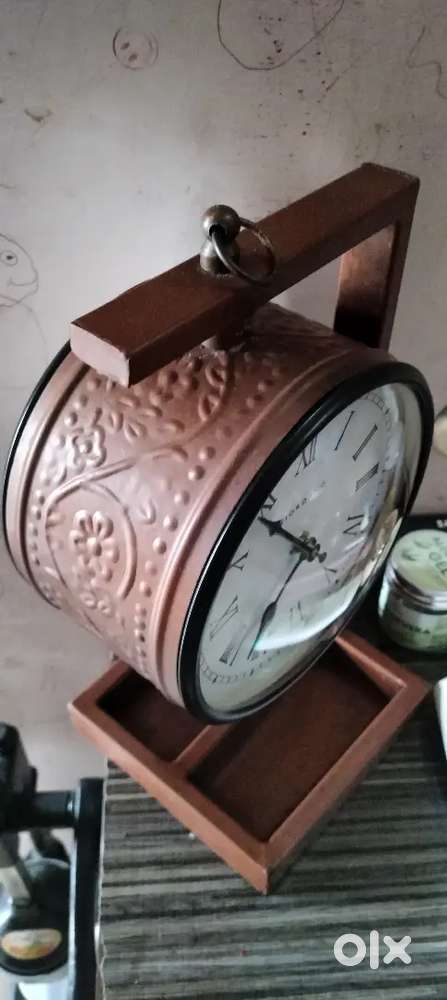 Submarine samundar block table clock your best quality is very high qu