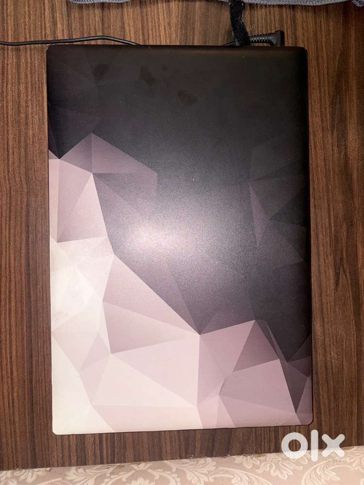 Lenovo Ideapad 320, i5 7th gen, nvidia 920, 2TB HDD