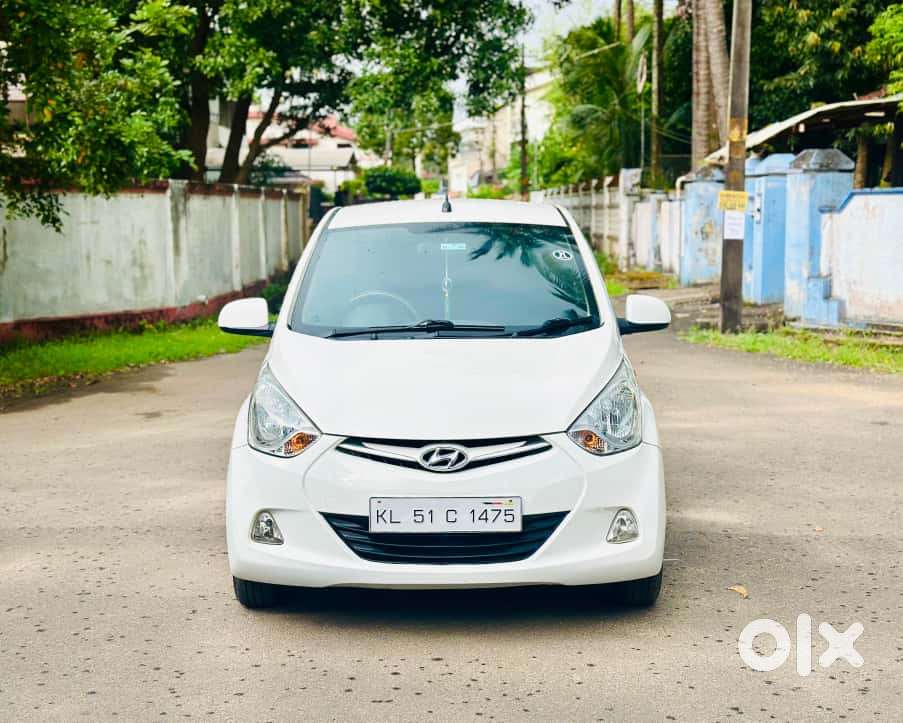 Hyundai EON Sportz, 2012, Petrol