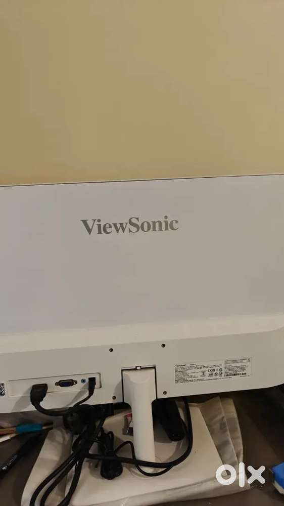 24 Inch Desktop monitor viewsonic