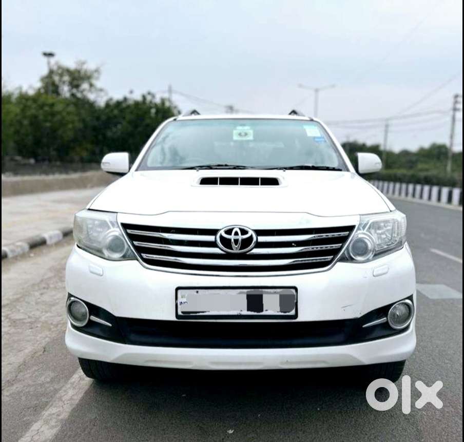 Toyota Fortuner 4X2 MT 2.8 Diesel, 2015, Diesel