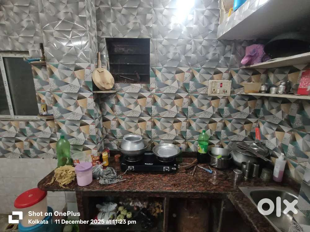 URGENT NEED MALE ROOMMATE