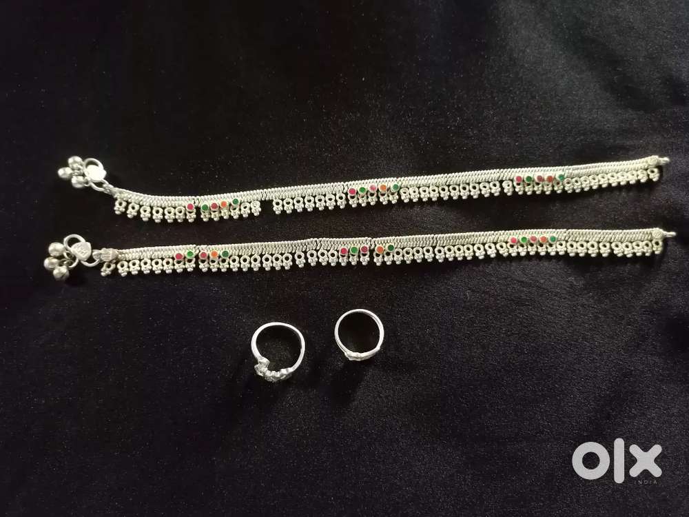 Silver anklets and rings