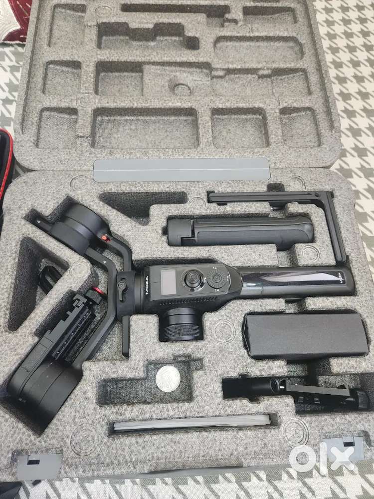 Gimble, lens ,mic , lights Whole setup