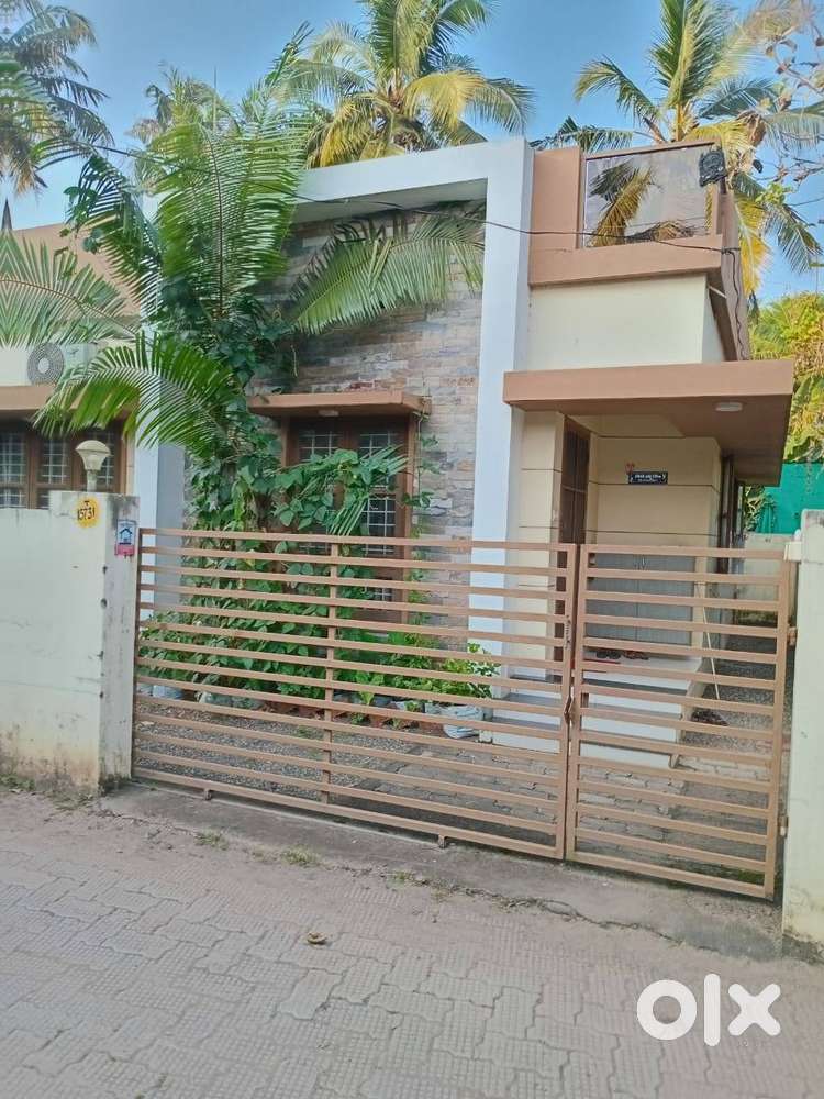 2 BHK Independent house for sale near Attukal temple