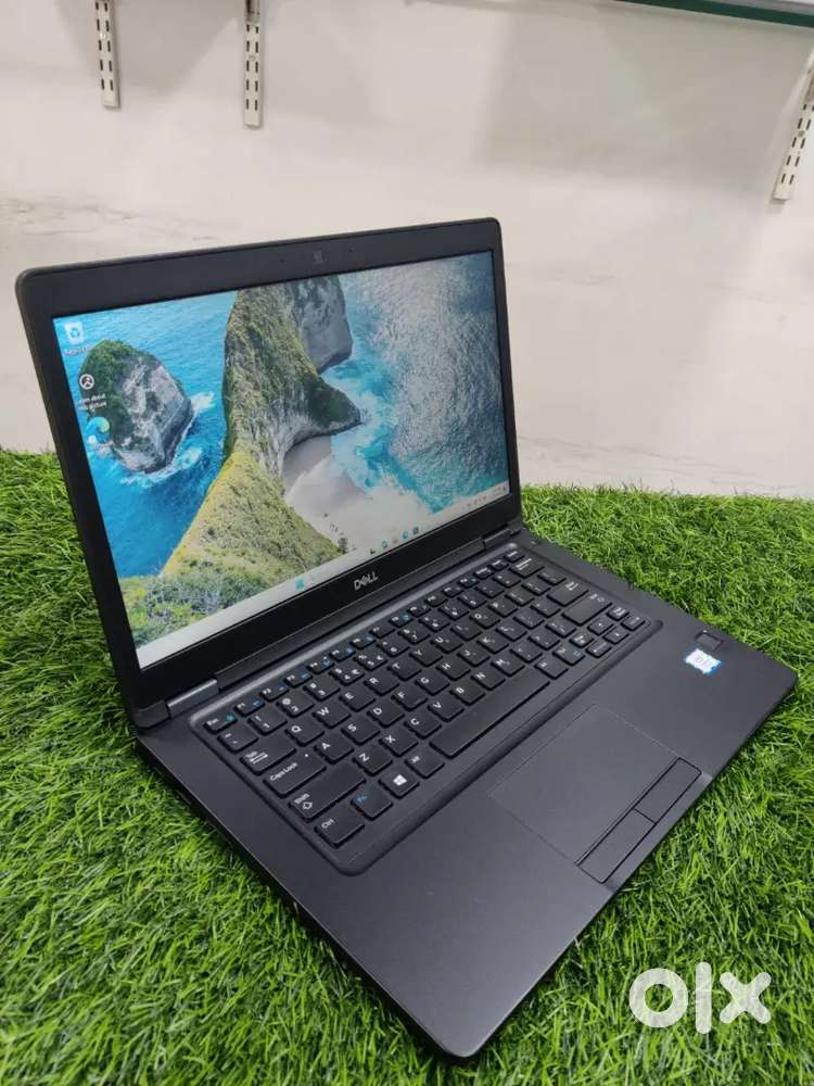 Dell latitude  5490 i5 8th Gen.8gb ram. 256 ssd windows 11