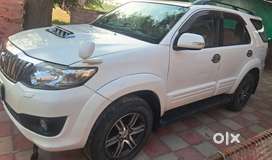 Toyota Fortuner 2013