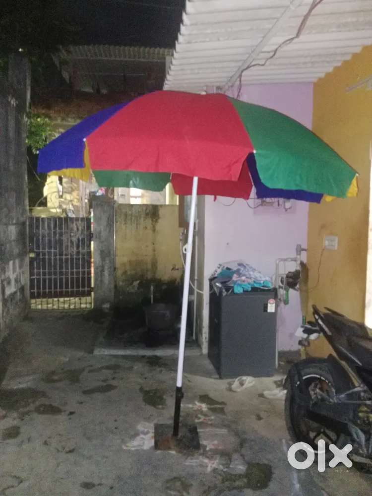 Shops umbrella 7 feet sale New one no used