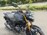 Hero 160r 4v 2024 model