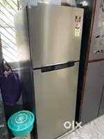 Samsung 238 ltr Fridge Complete condition
