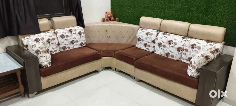 L corner sofa