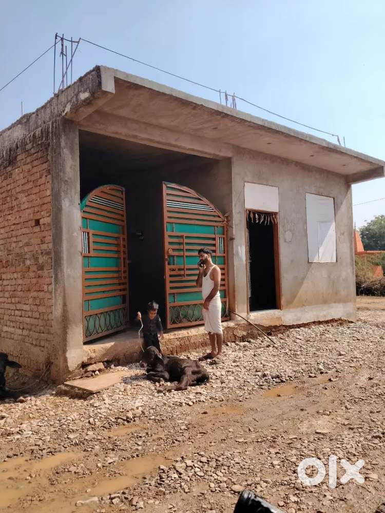 Property near mandir 60ft road