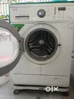 Fully automatic LG 6 kg front load washing machine