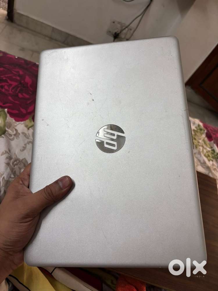 HP laptop silver good condition