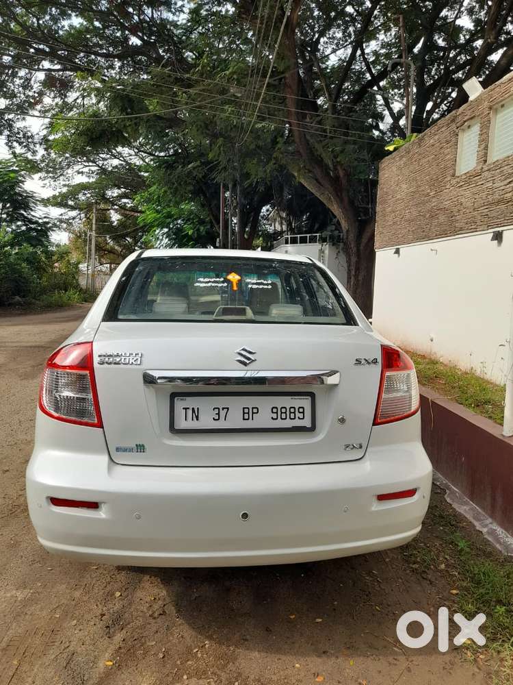 Maruti Suzuki SX4, 2011, Petrol
