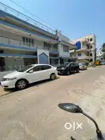 Prime location semi commercial old house 408 sq yds near JBS Metro