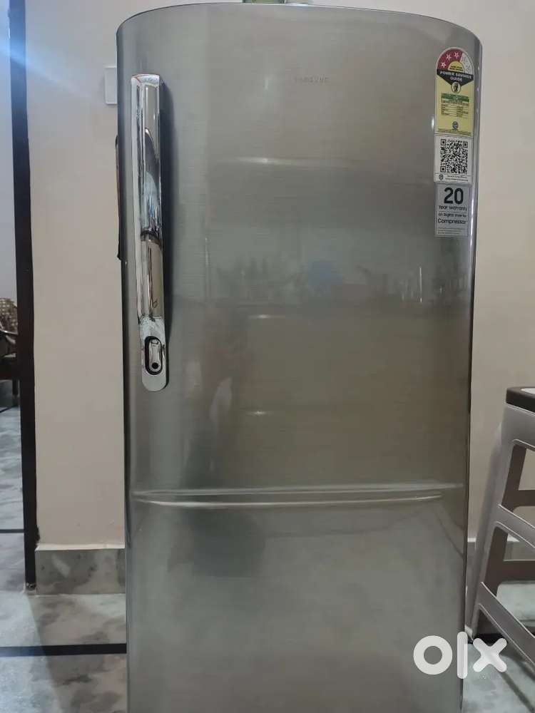 SAMSUNG FRIDGE