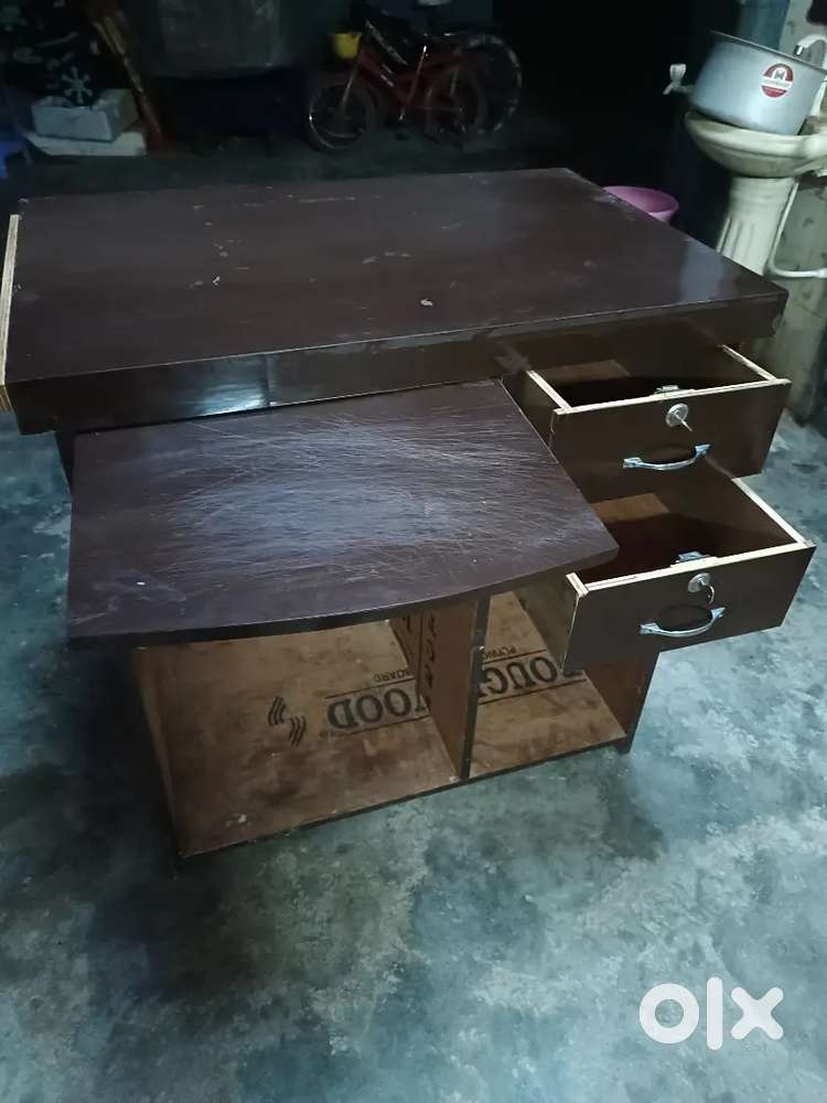 Shop counternd computer desk and other use