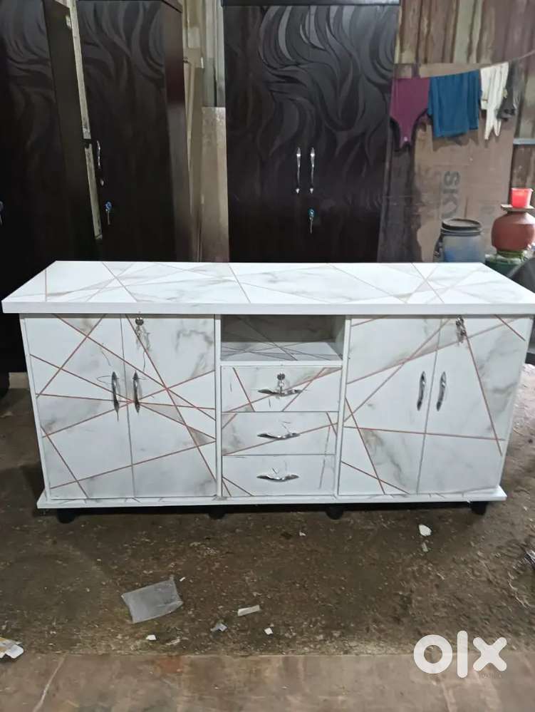 It's New Manufacturing TV Unit Showcase