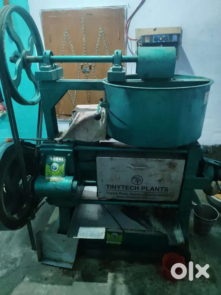 Oil machine
