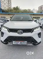 Toyota Fortuner Legender 4X4 AT 2.8, 2022, Diesel