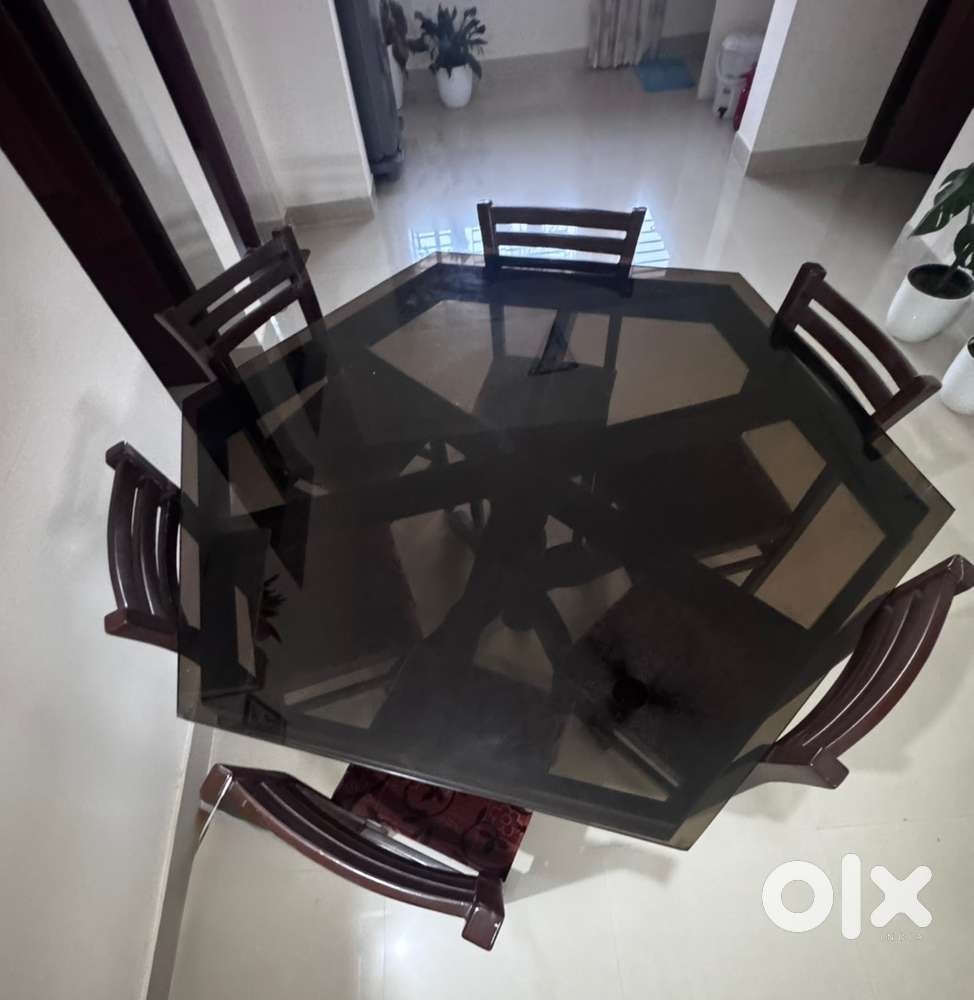 6 seater dining table for sale